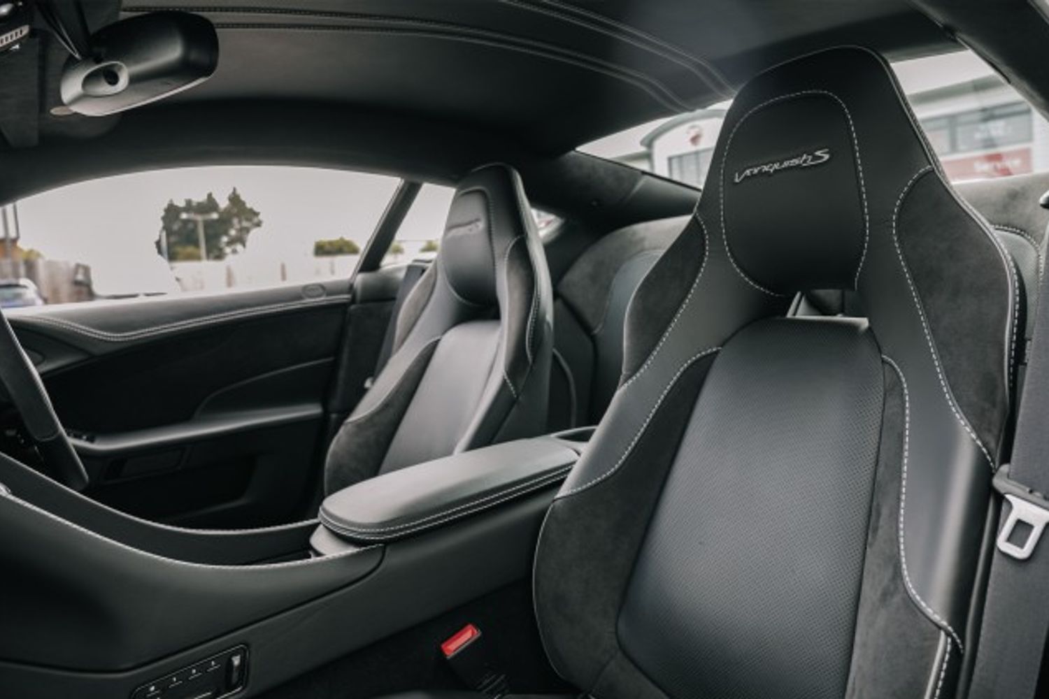 ASTON MARTIN VANQUISH COUPE 5.9 V12 S 2DR AUTOMATIC