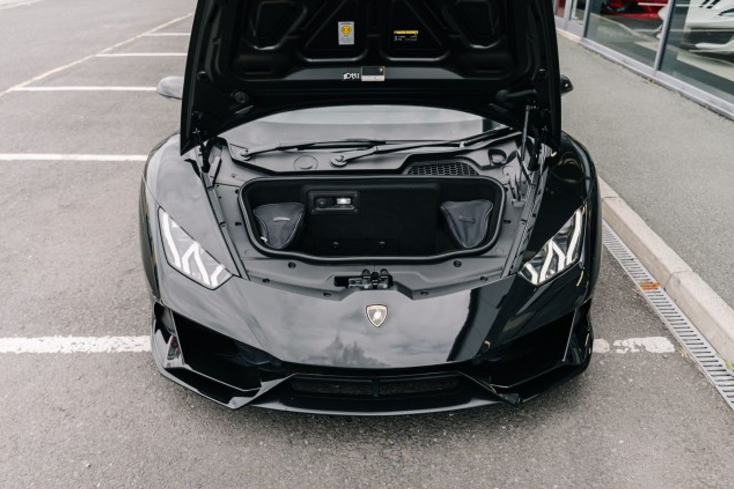 LAMBORGHINI HURACAN CONVERTIBLE 5.2 LP 640-4 EVO SPYDER 2DR SEMI AUTOMATIC