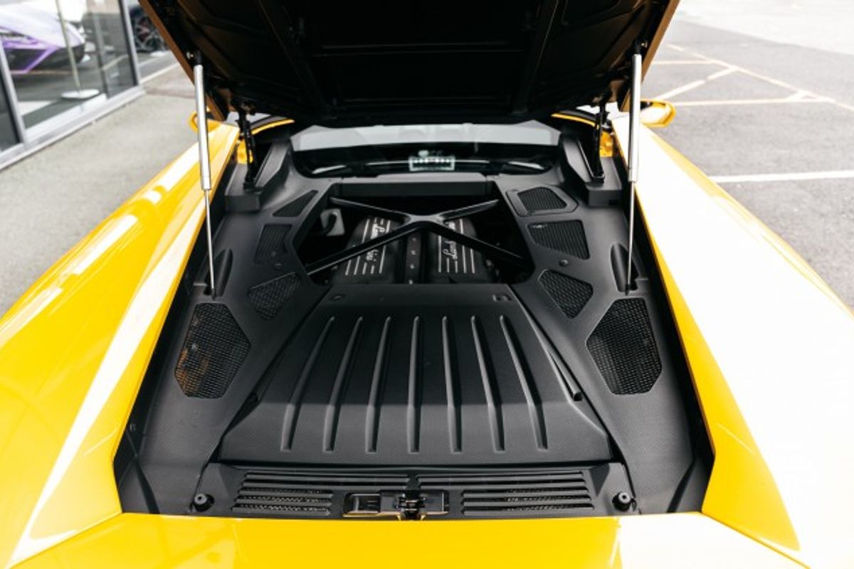 LAMBORGHINI HURACAN COUPE 5.2 LP 610-4 2DR SEMI AUTOMATIC