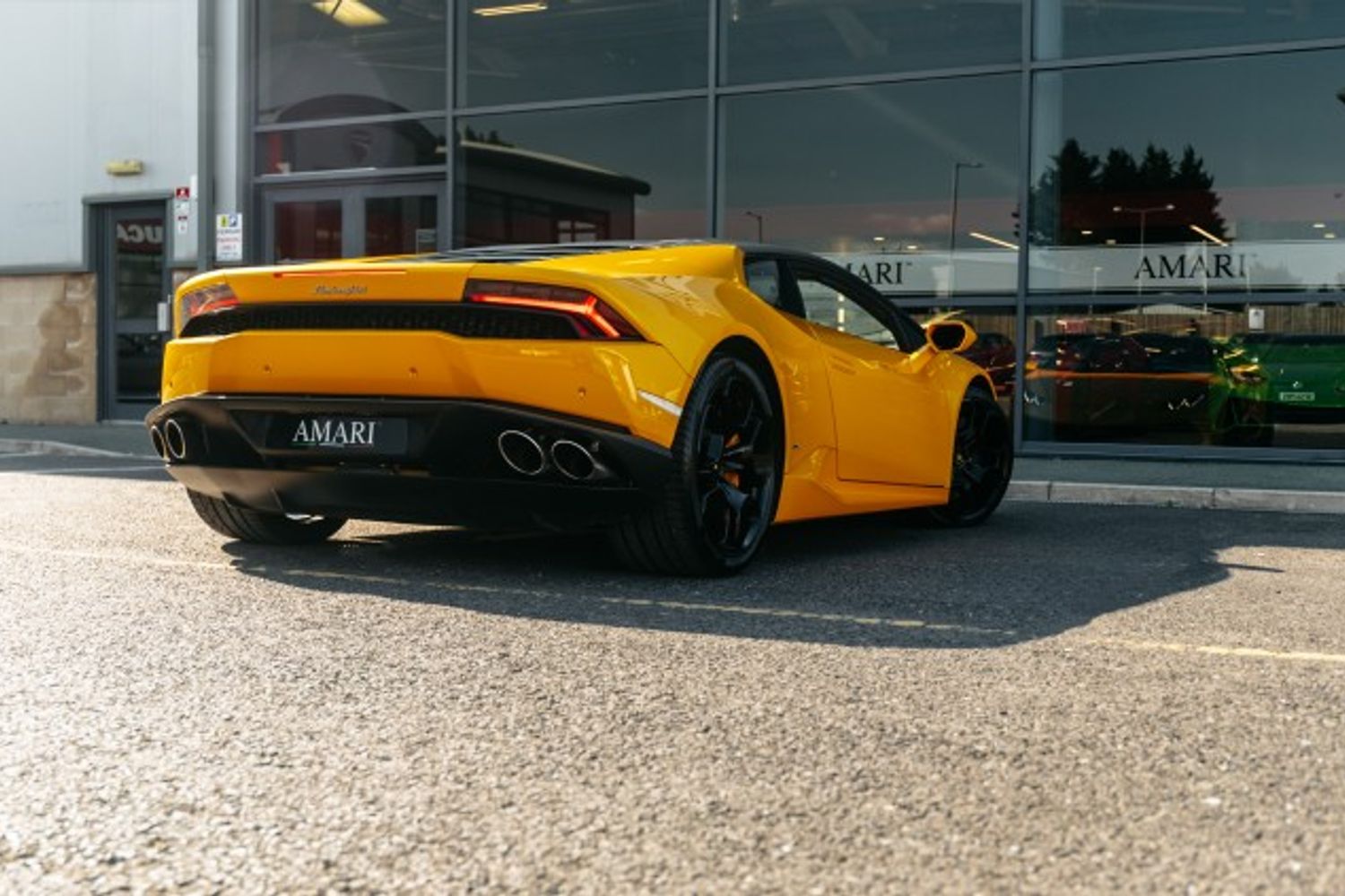 LAMBORGHINI HURACAN COUPE 5.2 LP 610-4 2DR SEMI AUTOMATIC
