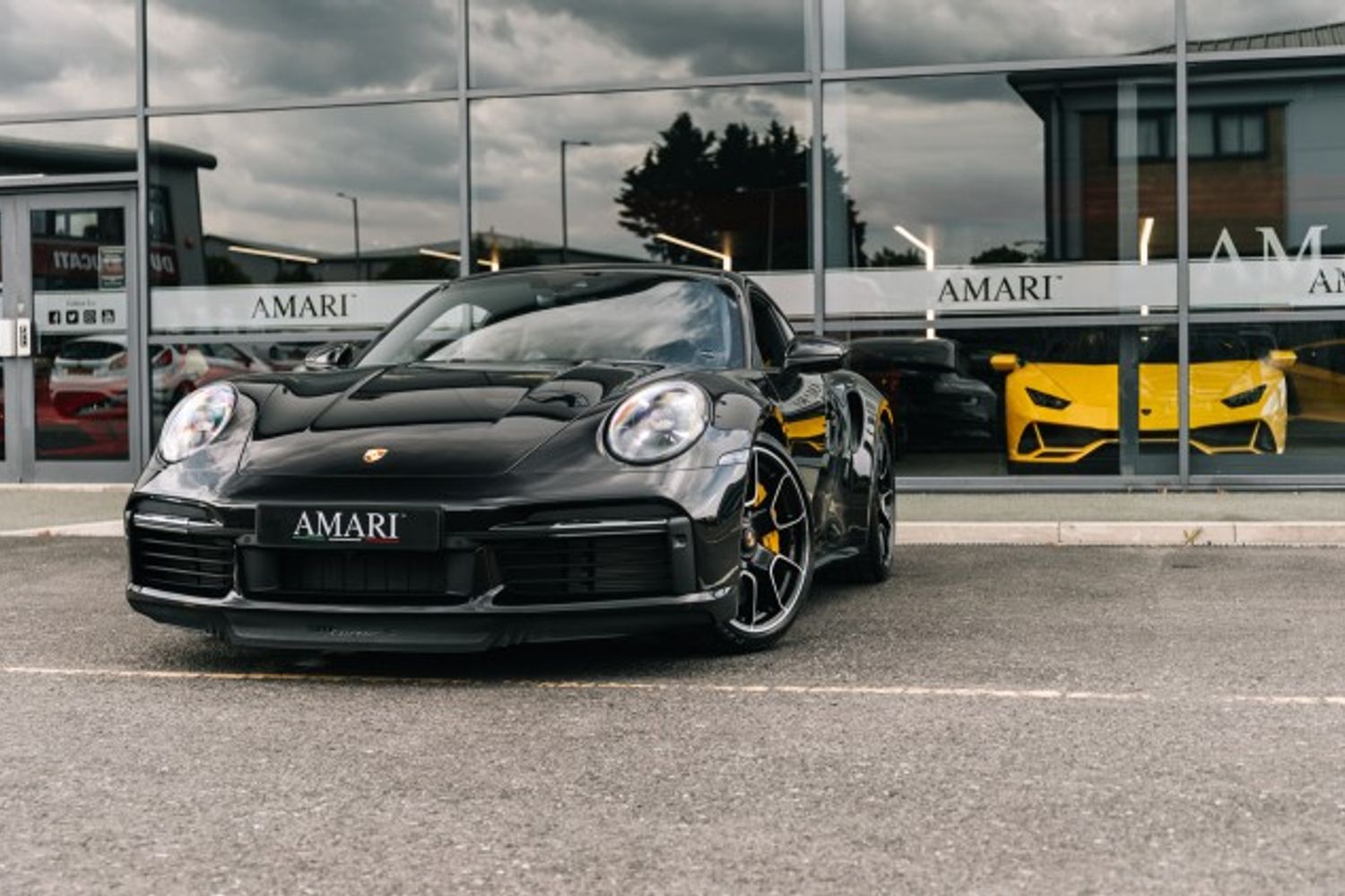 PORSCHE 911 COUPE 3.7 TURBO S PDK 2DR SEMI AUTOMATIC
