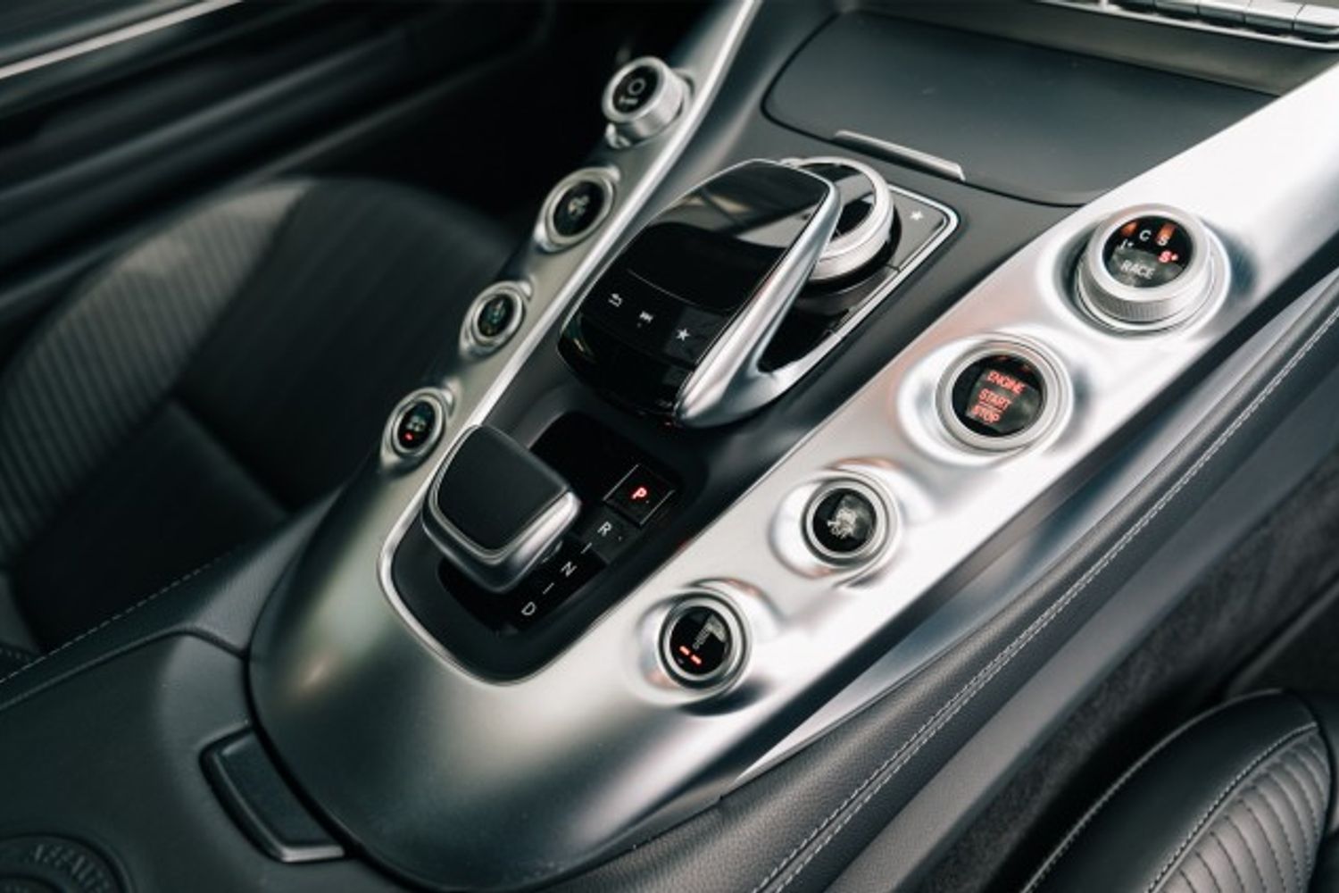 MERCEDES-BENZ GT COUPE 4.0 AMG GT S PREMIUM 2DR AUTOMATIC