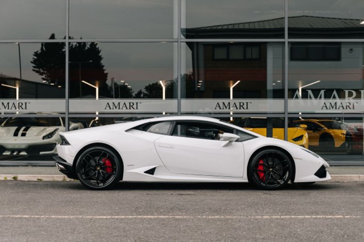LAMBORGHINI HURACAN COUPE 5.2 LP 610-4 2DR SEMI AUTOMATIC