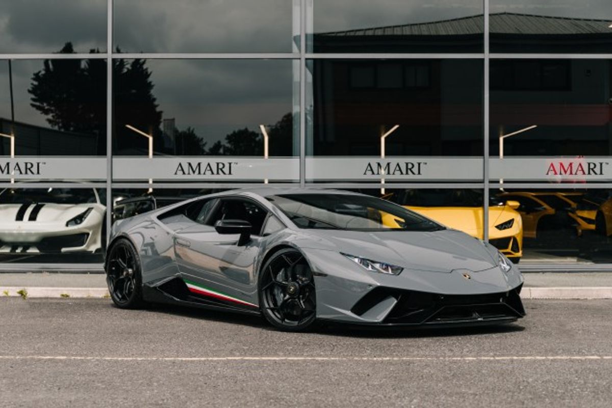 LAMBORGHINI HURACAN COUPE 5.2 LP 640-4 PERFORMANTE 2DR SEMI AUTOMATIC