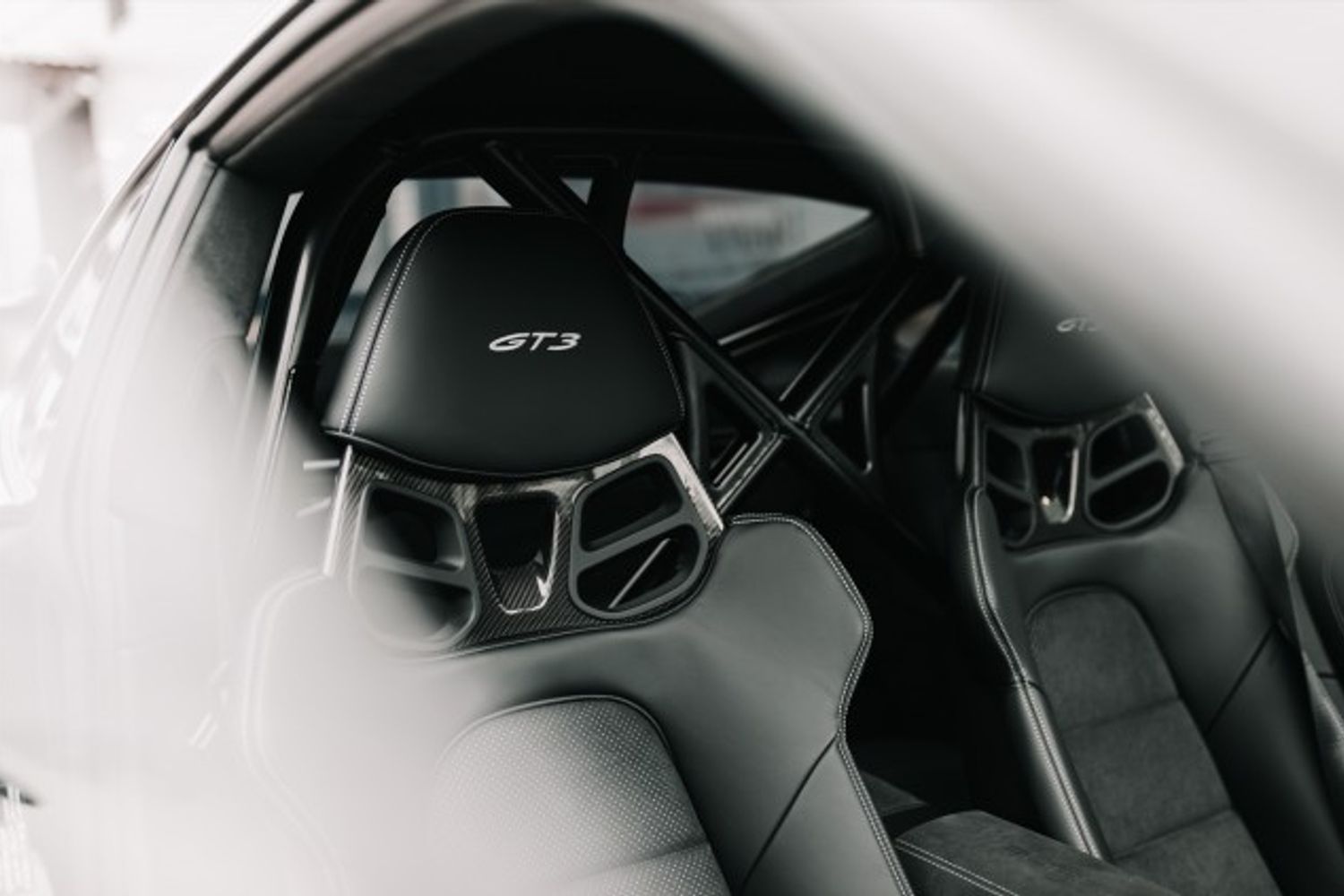 PORSCHE 911 GT3 COUPE 992 4.0 GT3 2DR