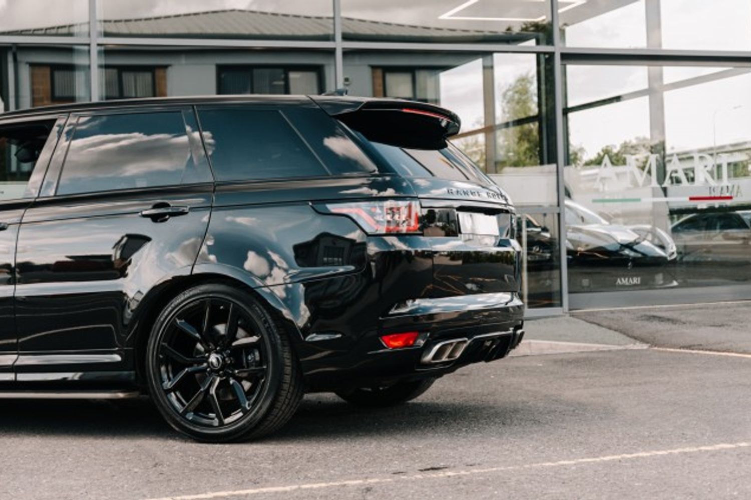 LAND ROVER RANGE ROVER SPORT SVR CARBON EDITION ESTATE 5.0 SVR CARBON EDITION 5DR AUTOMATIC
