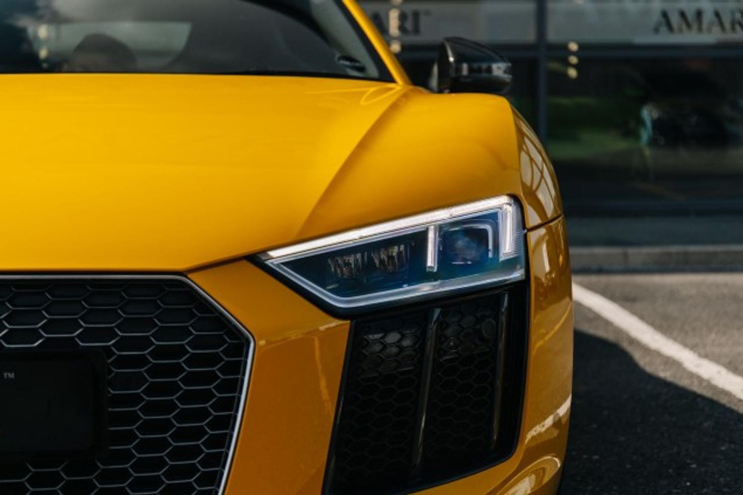 AUDI R8 COUPE 5.2 V10 PLUS QUATTRO 2DR SEMI AUTOMATIC