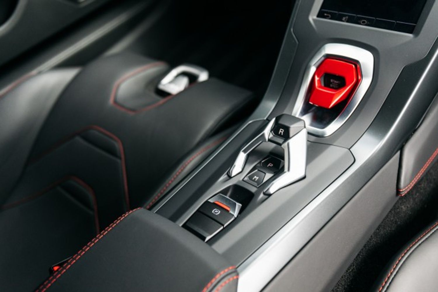 LAMBORGHINI HURACAN COUPE 5.2 LP 610-2 EVO 2DR SEMI AUTOMATIC