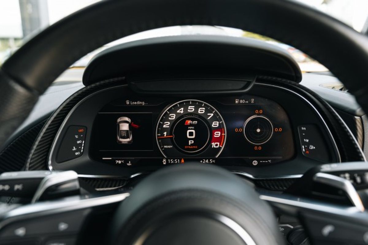 AUDI R8 COUPE 5.2 V10 PLUS QUATTRO 2DR SEMI AUTOMATIC