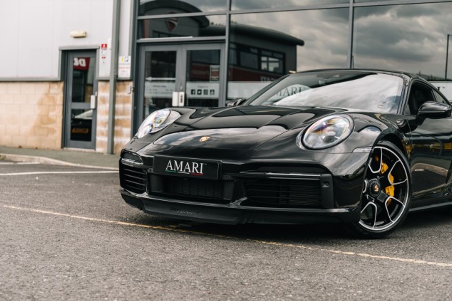 PORSCHE 911 COUPE 3.7 TURBO S PDK 2DR SEMI AUTOMATIC