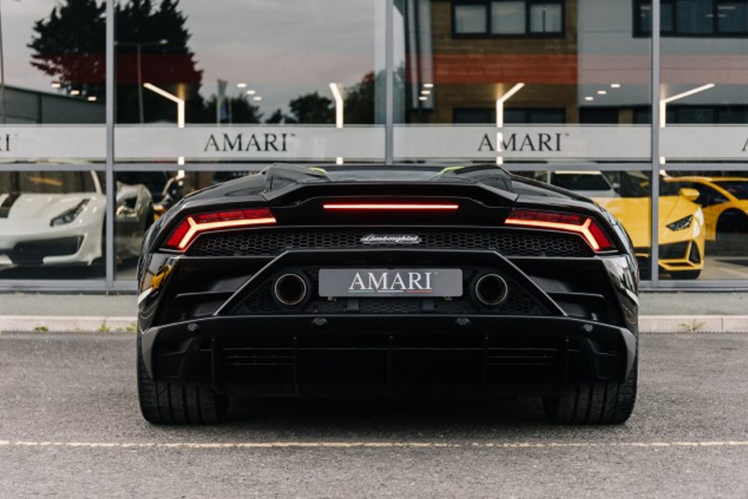 LAMBORGHINI HURACAN CONVERTIBLE 5.2 LP 640-4 EVO SPYDER 2DR SEMI AUTOMATIC