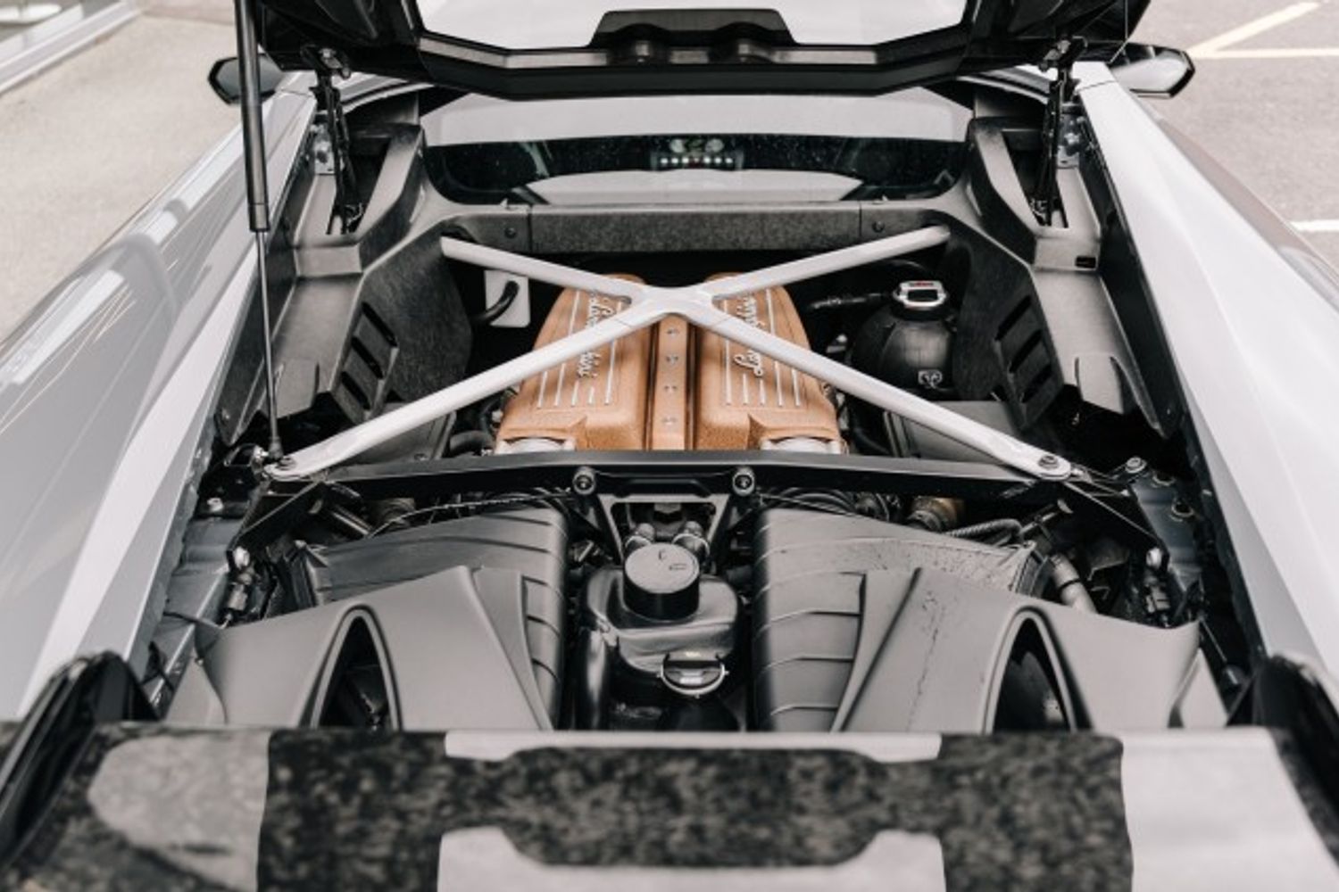 LAMBORGHINI HURACAN COUPE 5.2 LP 640-4 PERFORMANTE 2DR SEMI AUTOMATIC