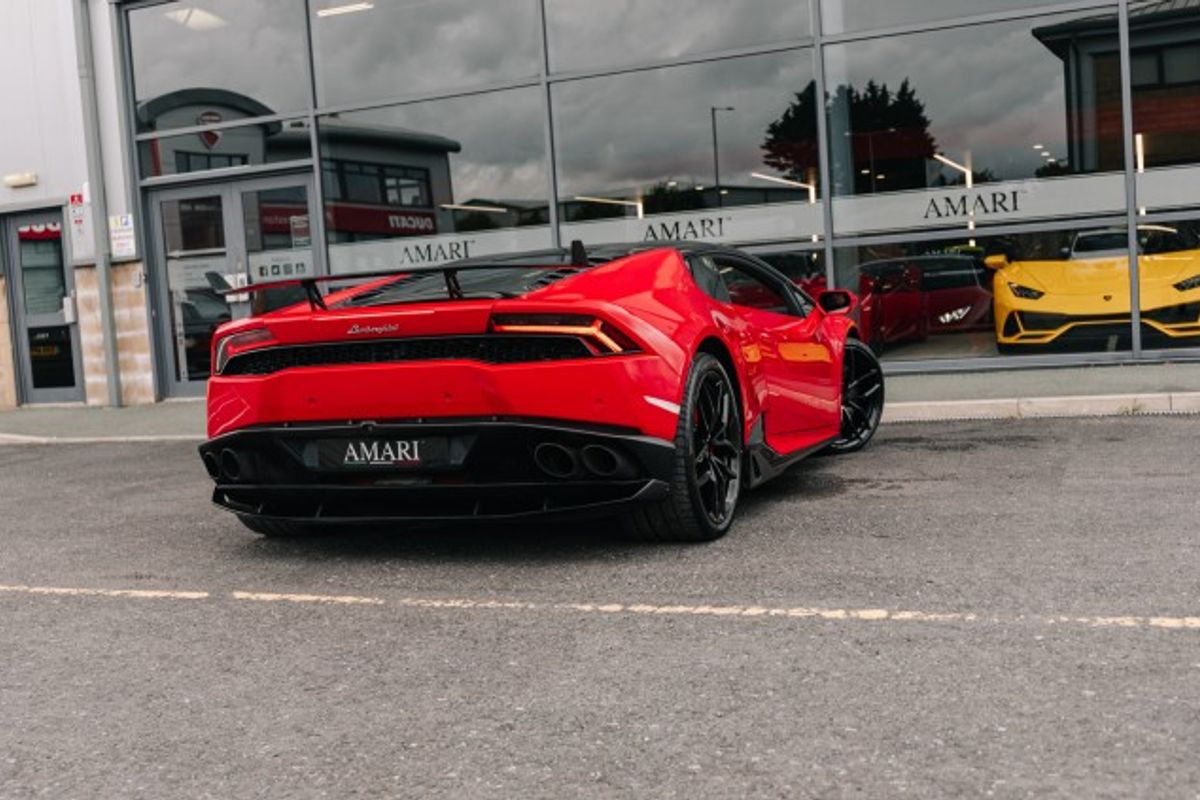 LAMBORGHINI HURACAN COUPE 5.2 LP 610-4 2DR SEMI AUTOMATIC