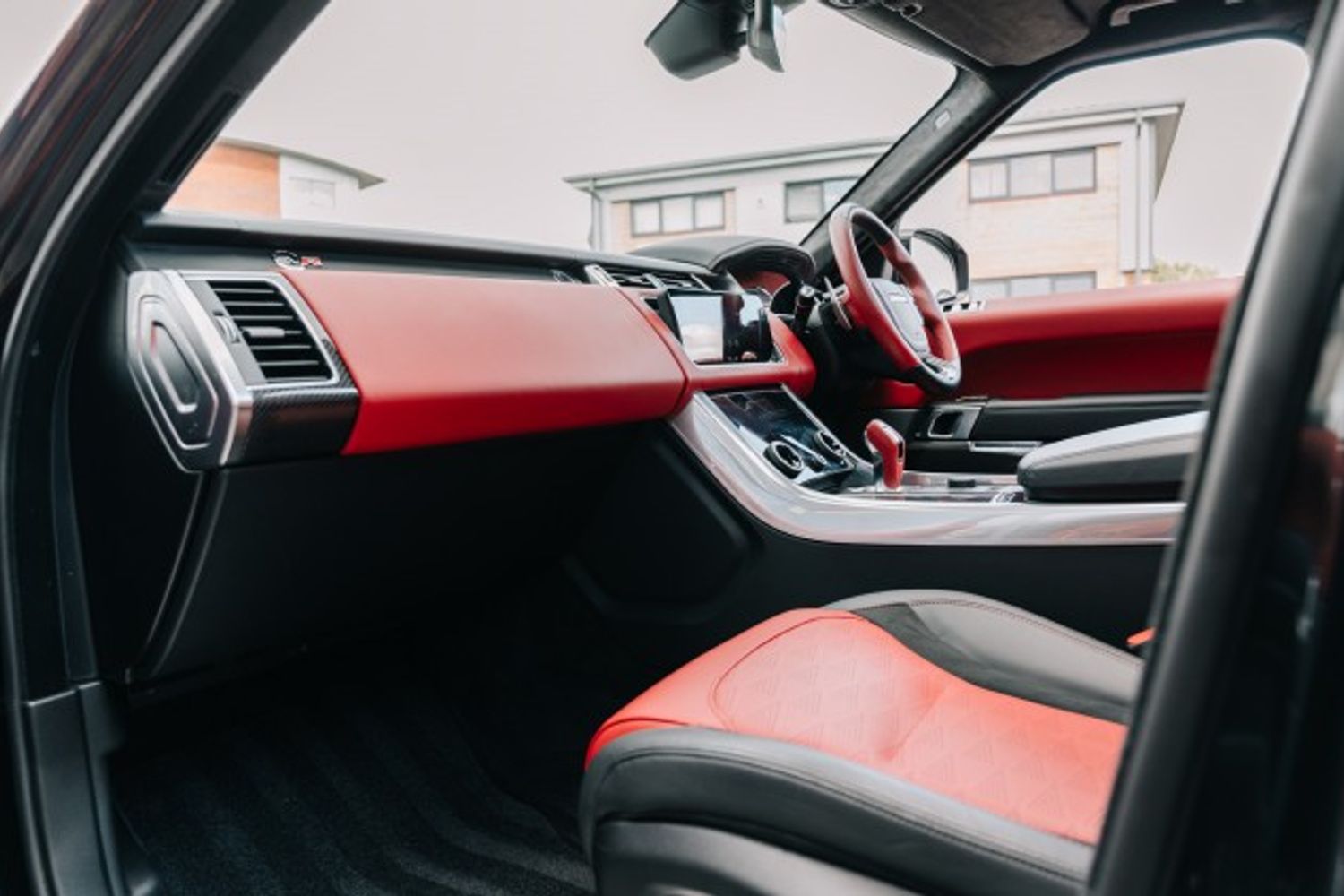 LAND ROVER RANGE ROVER SPORT SVR CARBON EDITION ESTATE 5.0 SVR CARBON EDITION 5DR AUTOMATIC