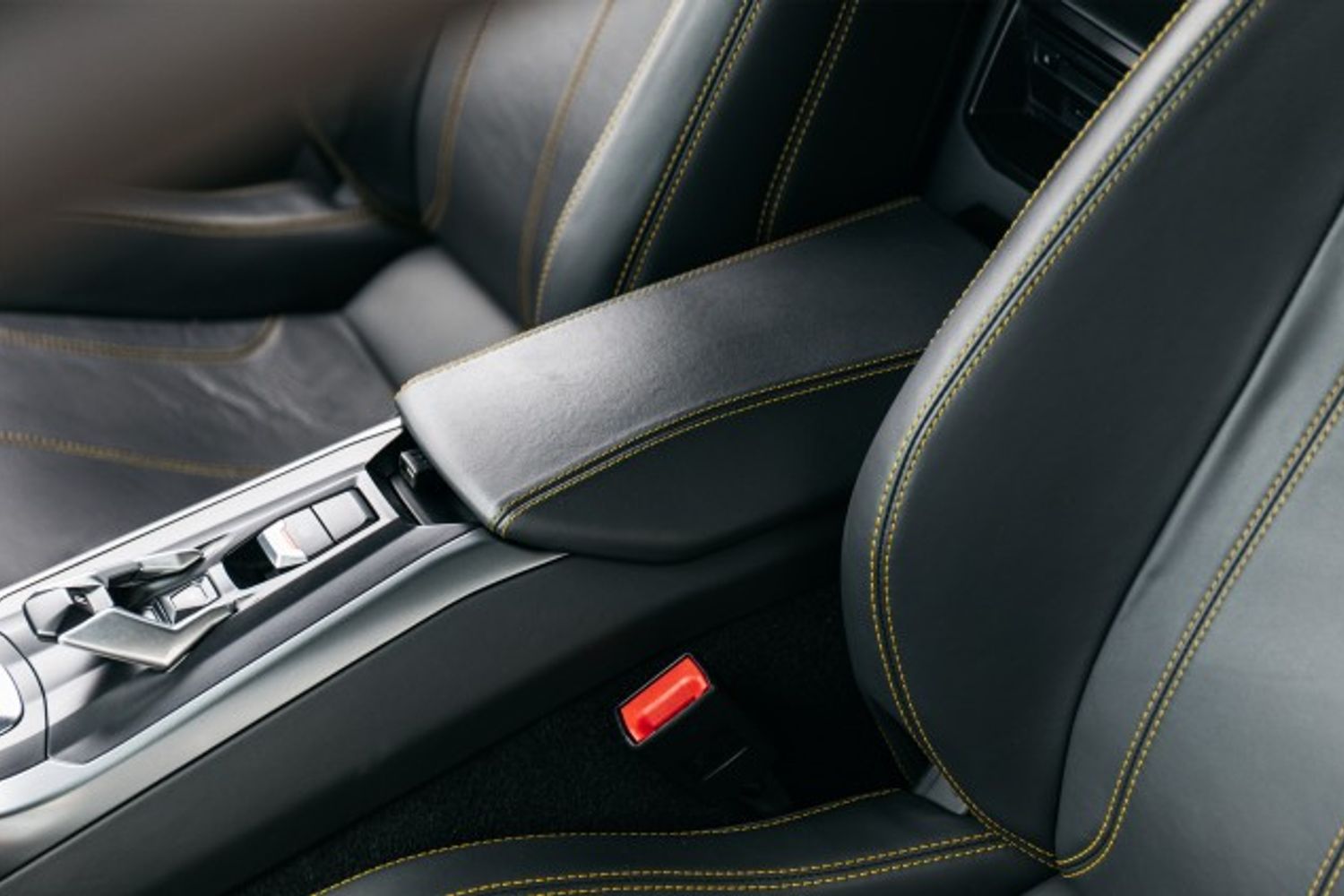LAMBORGHINI HURACAN COUPE 5.2 LP 610-4 2DR SEMI AUTOMATIC