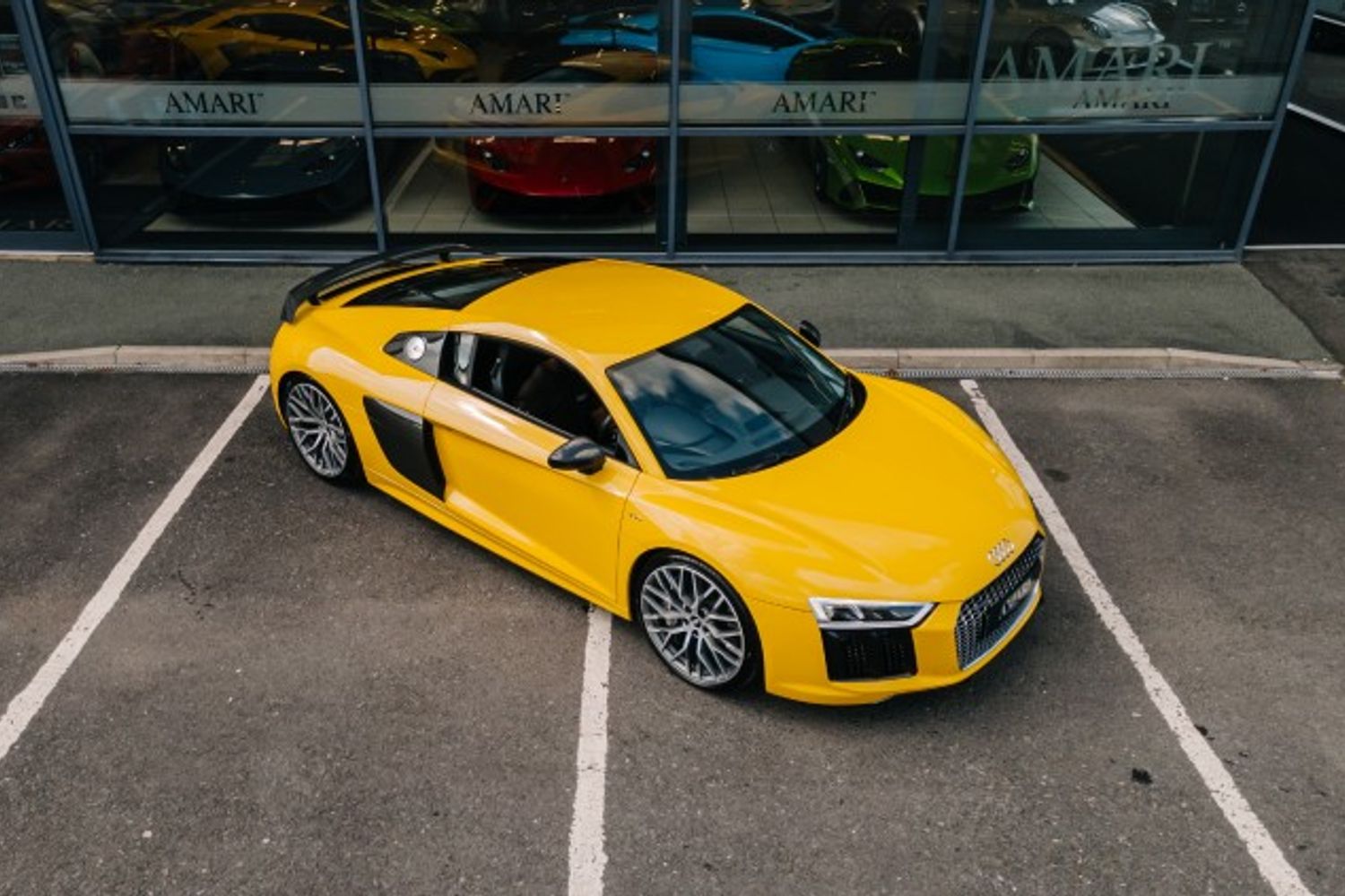 AUDI R8 COUPE 5.2 V10 PLUS QUATTRO 2DR SEMI AUTOMATIC