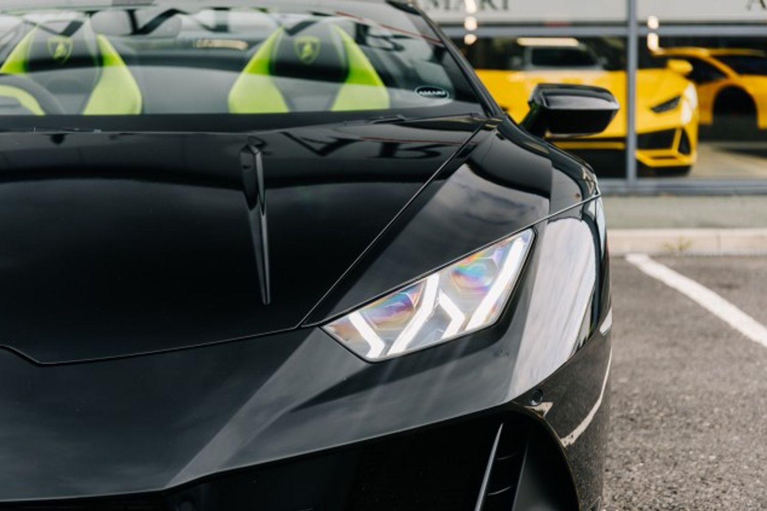 LAMBORGHINI HURACAN CONVERTIBLE 5.2 LP 640-4 EVO SPYDER 2DR SEMI AUTOMATIC