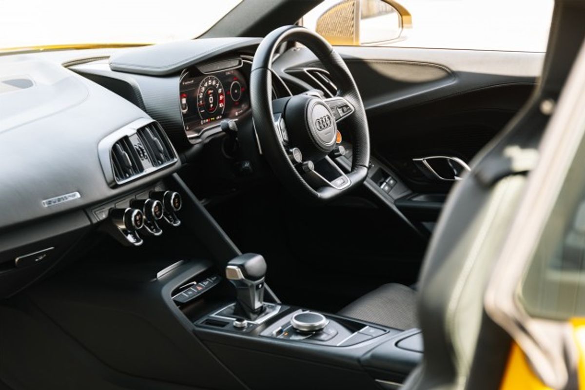 AUDI R8 COUPE 5.2 V10 PLUS QUATTRO 2DR SEMI AUTOMATIC