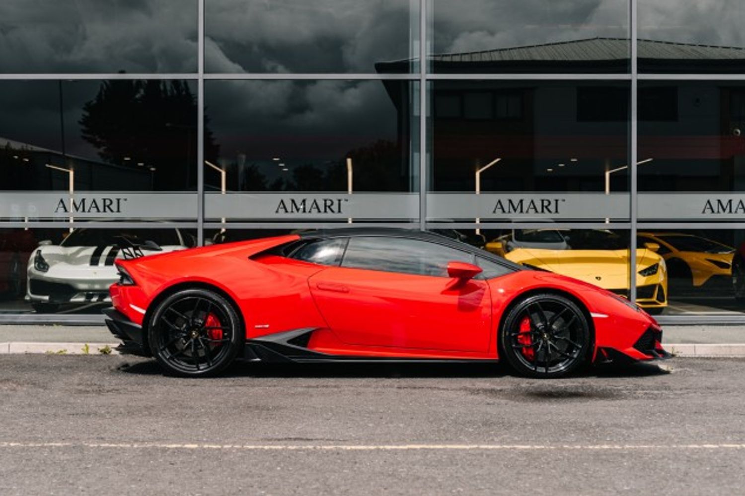 LAMBORGHINI HURACAN COUPE 5.2 LP 610-4 2DR SEMI AUTOMATIC