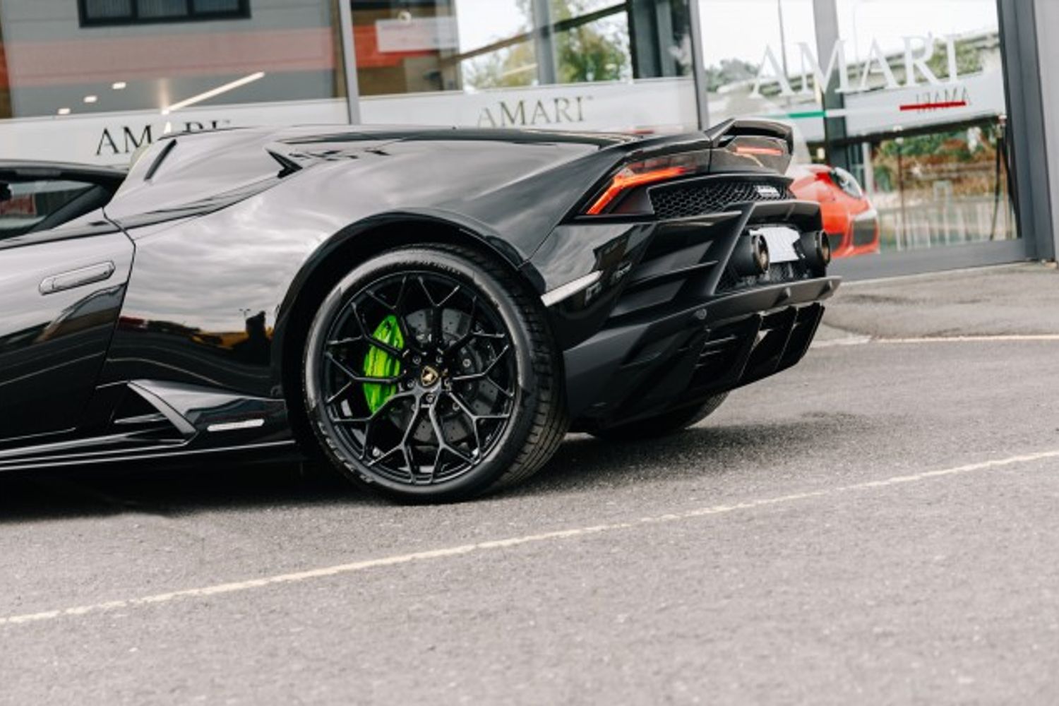 LAMBORGHINI HURACAN CONVERTIBLE 5.2 LP 640-4 EVO SPYDER 2DR SEMI AUTOMATIC