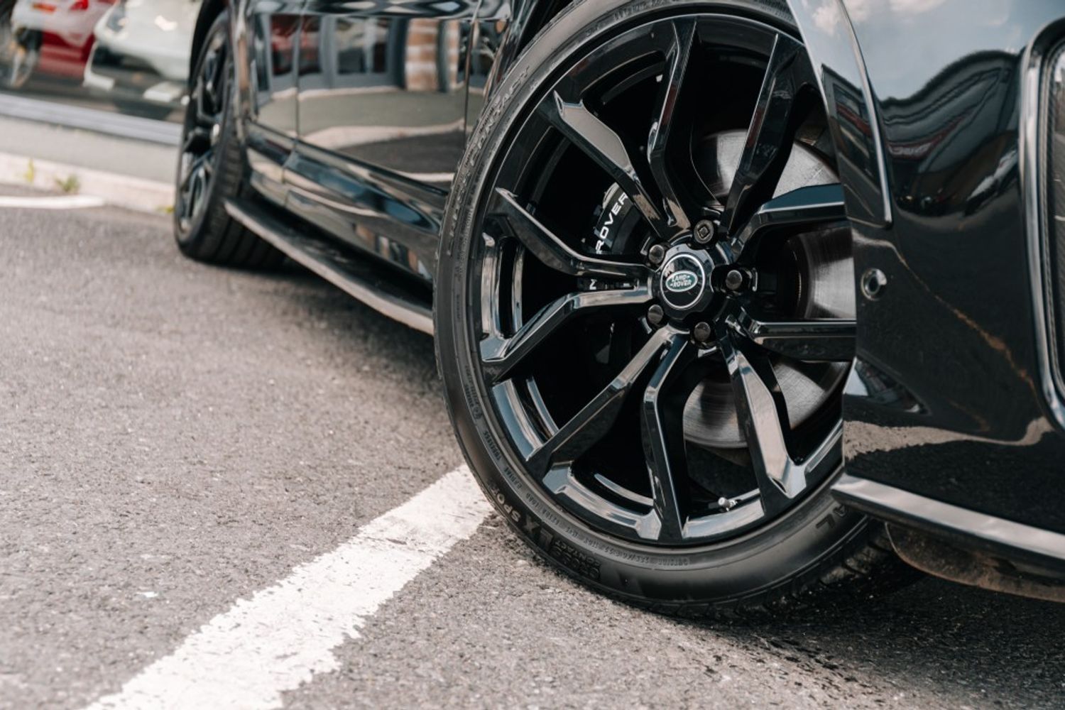 LAND ROVER RANGE ROVER SPORT SVR CARBON EDITION ESTATE 5.0 SVR CARBON EDITION 5DR AUTOMATIC