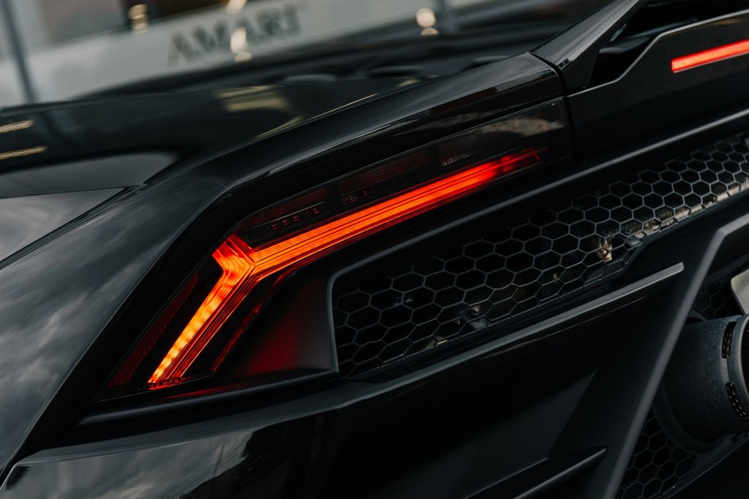 LAMBORGHINI HURACAN CONVERTIBLE 5.2 LP 640-4 EVO SPYDER 2DR SEMI AUTOMATIC