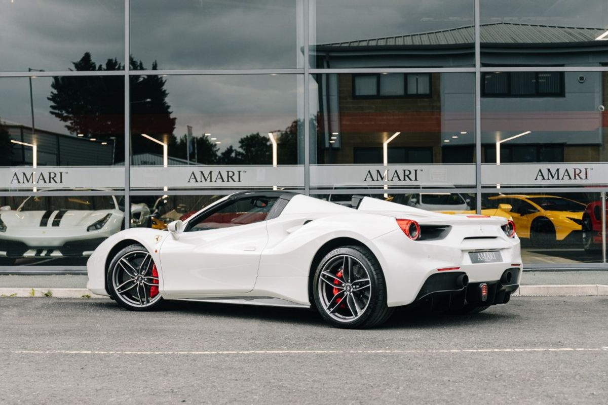 Ferrari 488 Spider