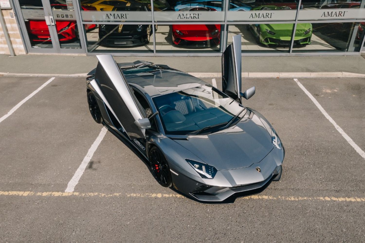 LAMBORGHINI AVENTADOR COUPE 6.5 LP 740-4 S 2DR SEMI AUTOMATIC