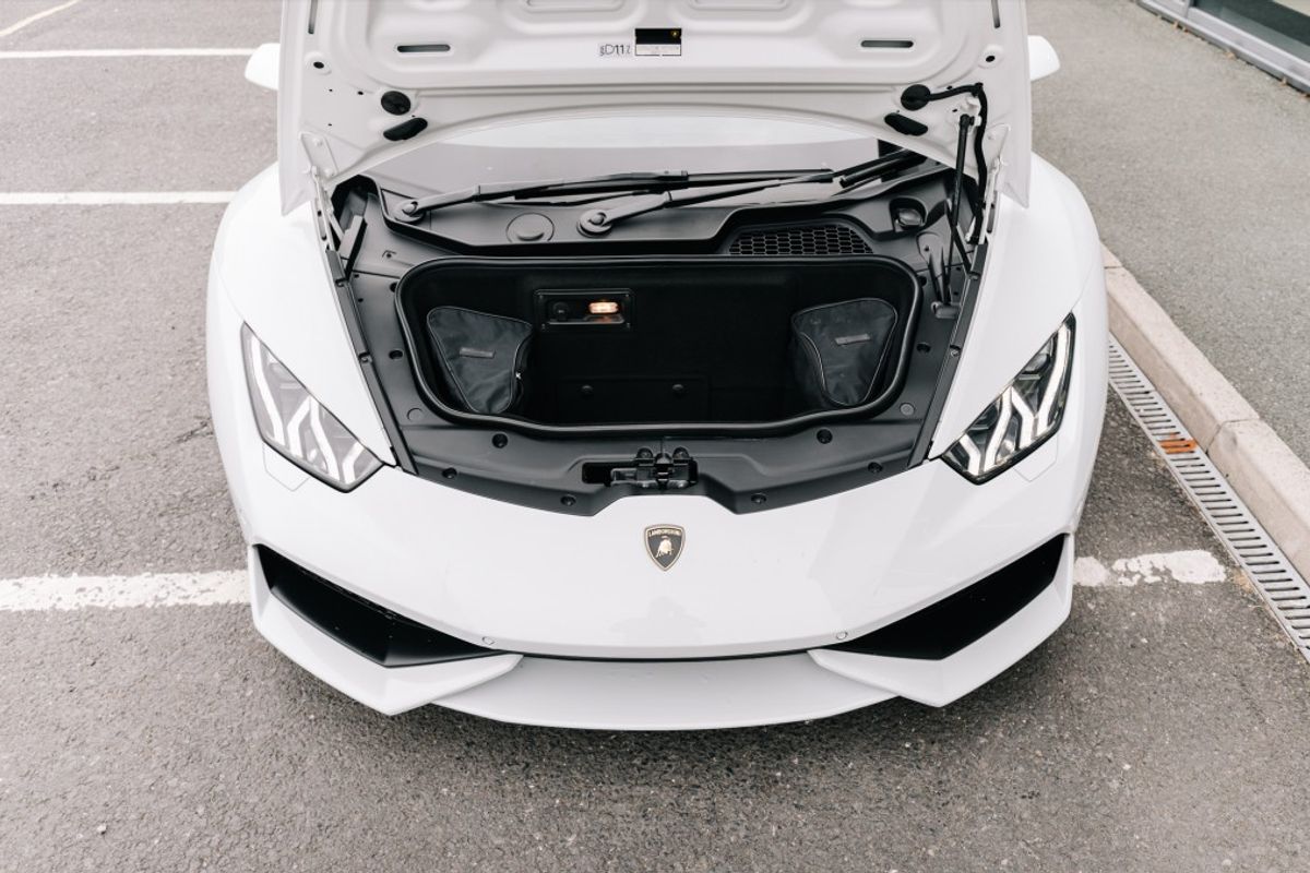 LAMBORGHINI HURACAN COUPE 5.2 LP 610-4 2DR SEMI AUTOMATIC