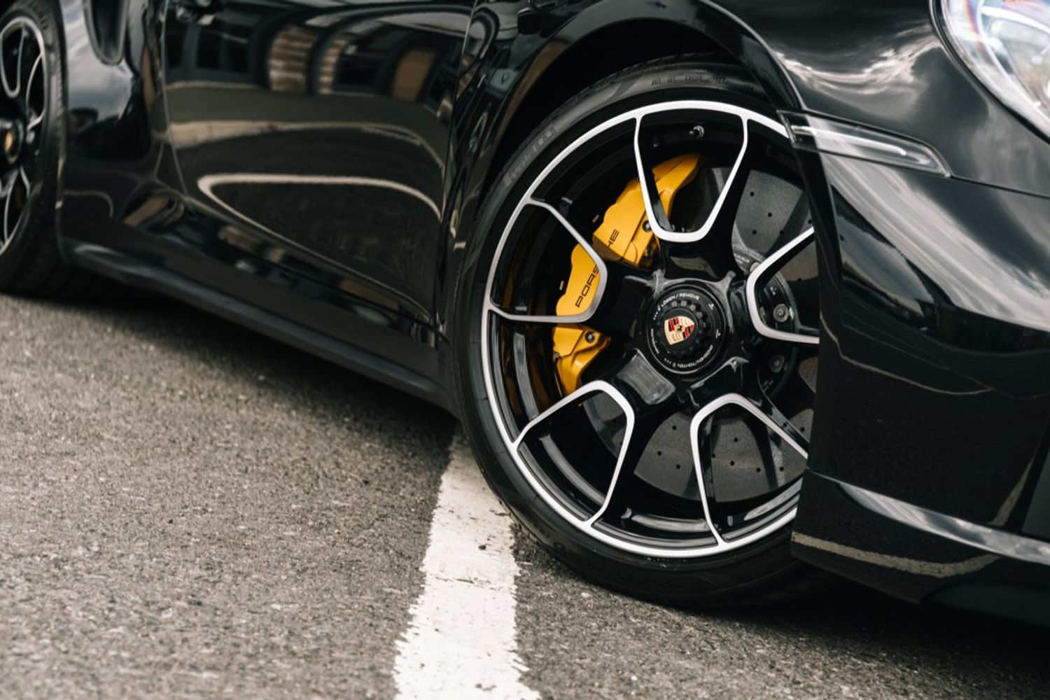 PORSCHE 911 COUPE 3.7 TURBO S PDK 2DR SEMI AUTOMATIC