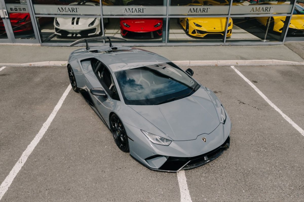 LAMBORGHINI HURACAN COUPE 5.2 LP 640-4 PERFORMANTE 2DR SEMI AUTOMATIC
