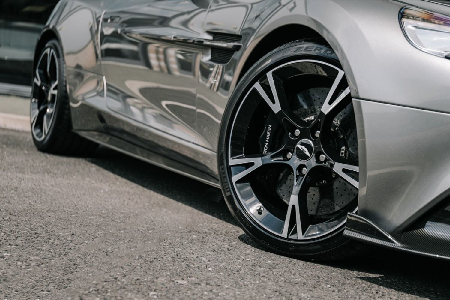 ASTON MARTIN VANQUISH COUPE 5.9 V12 S 2DR AUTOMATIC