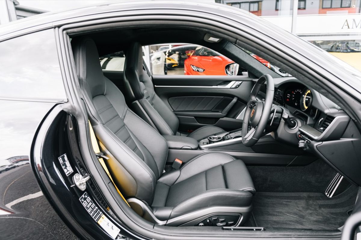 PORSCHE 911 COUPE 3.7 TURBO S PDK 2DR SEMI AUTOMATIC