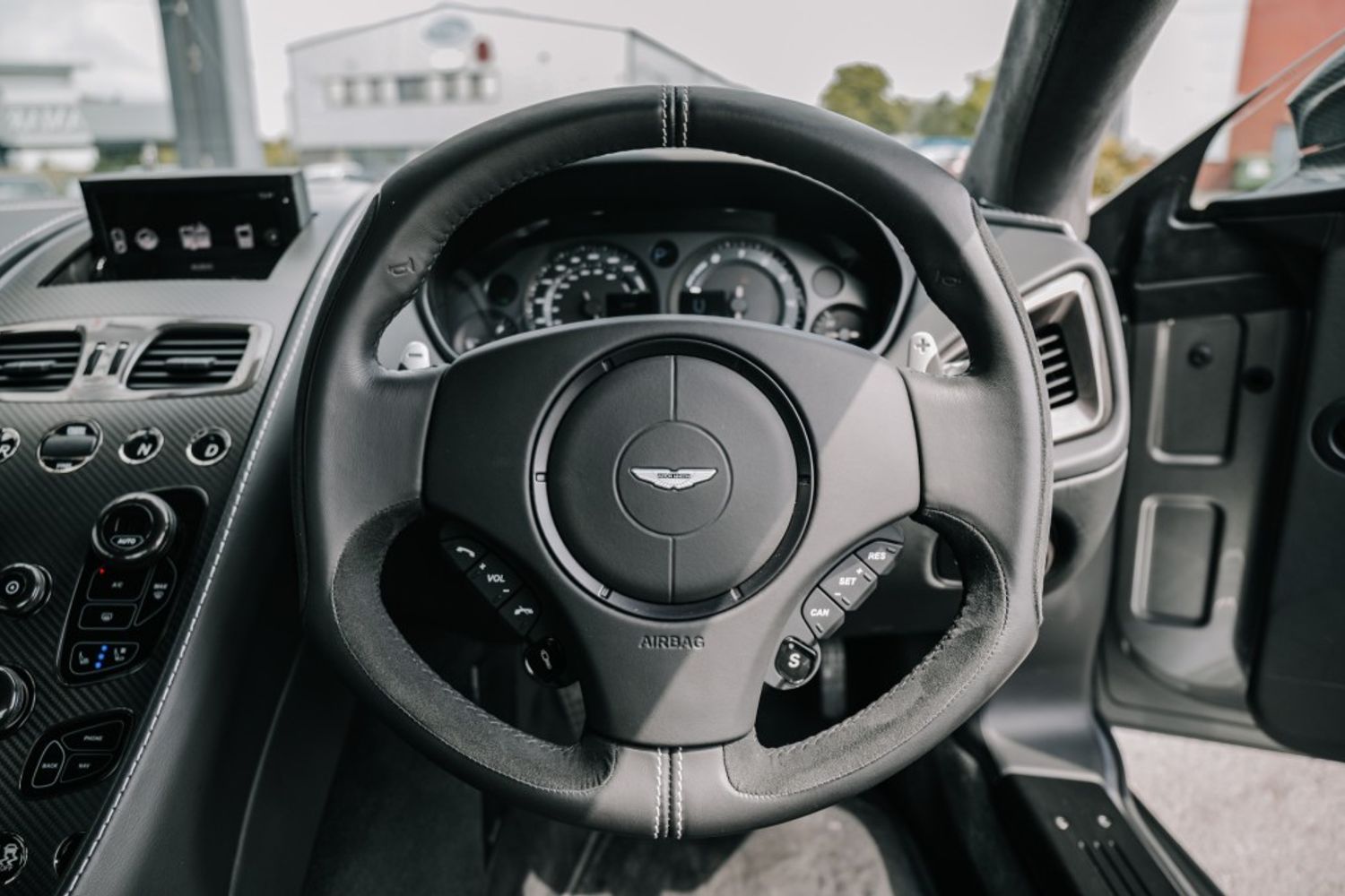 ASTON MARTIN VANQUISH COUPE 5.9 V12 S 2DR AUTOMATIC