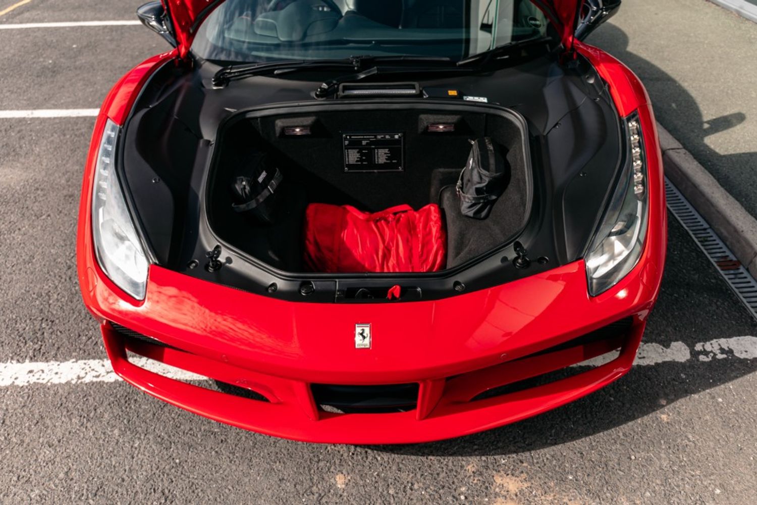 FERRARI 488 GTB COUPE 3.9 GTB 2DR SEMI AUTOMATIC
