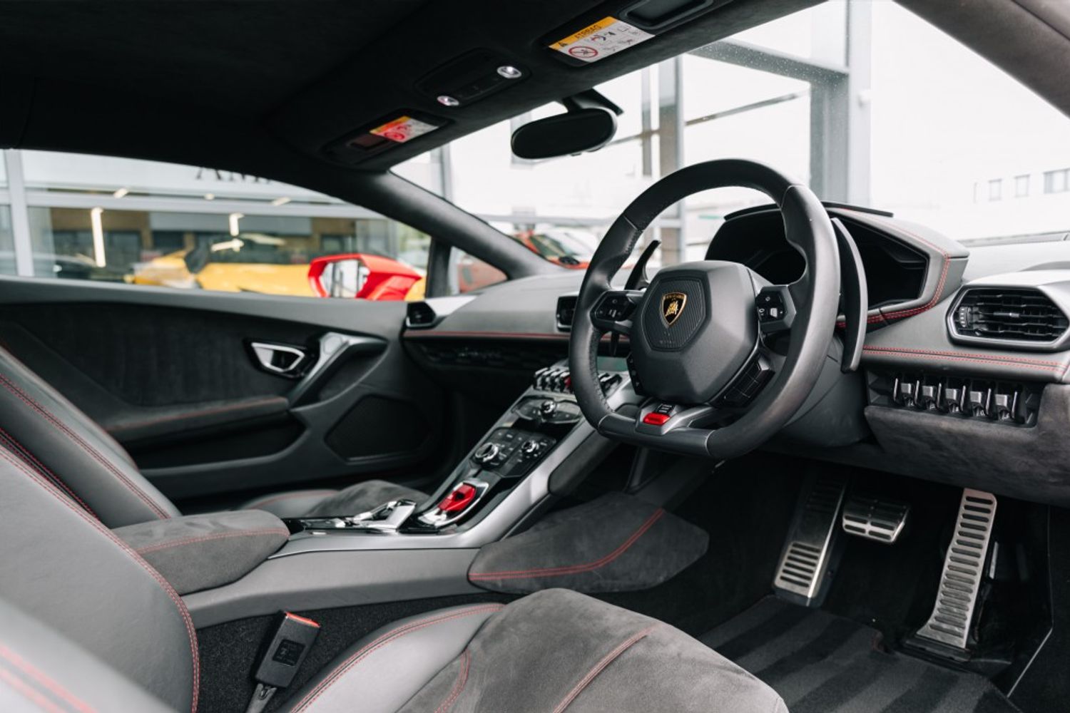 LAMBORGHINI HURACAN COUPE 5.2 LP 610-4 2DR SEMI AUTOMATIC