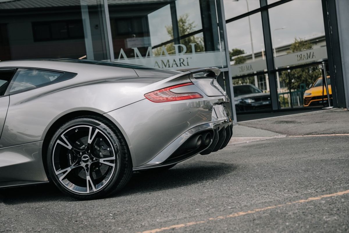 ASTON MARTIN VANQUISH COUPE 5.9 V12 S 2DR AUTOMATIC