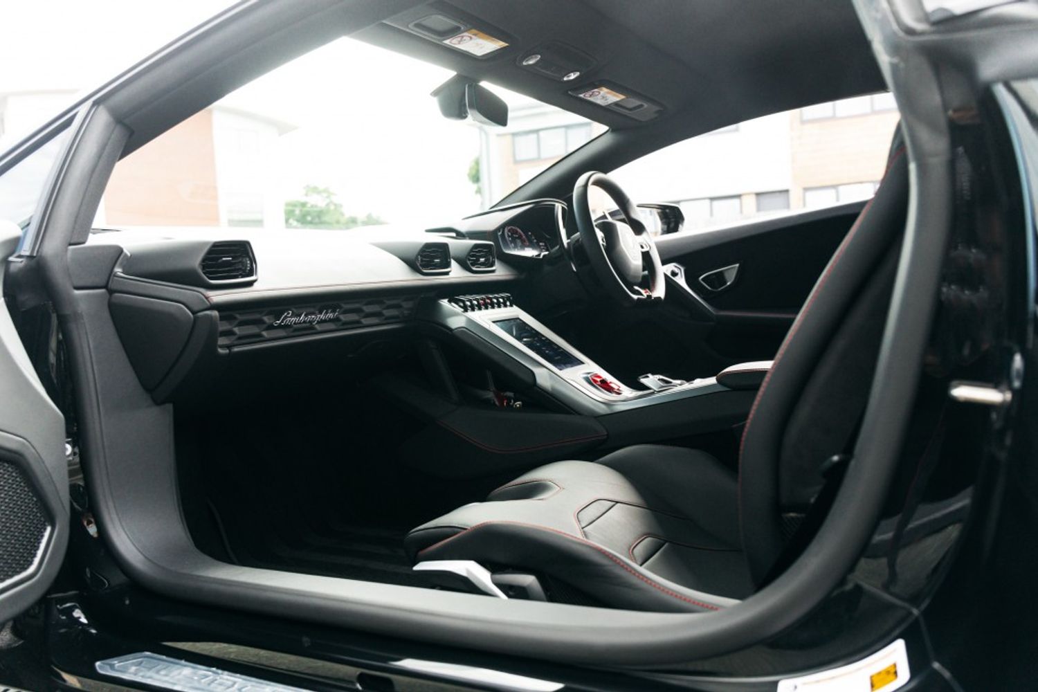 LAMBORGHINI HURACAN COUPE 5.2 LP 610-2 EVO 2DR SEMI AUTOMATIC