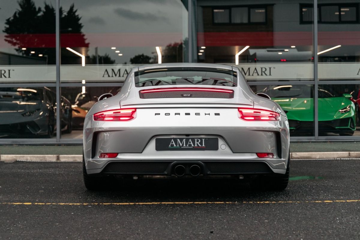 PORSCHE 911 COUPE 4.0 GT3 Touring 2DR