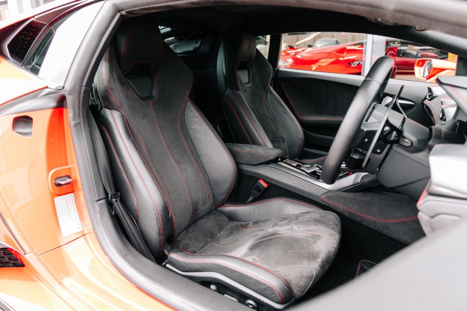 LAMBORGHINI HURACAN COUPE 5.2 LP 610-4 2DR SEMI AUTOMATIC