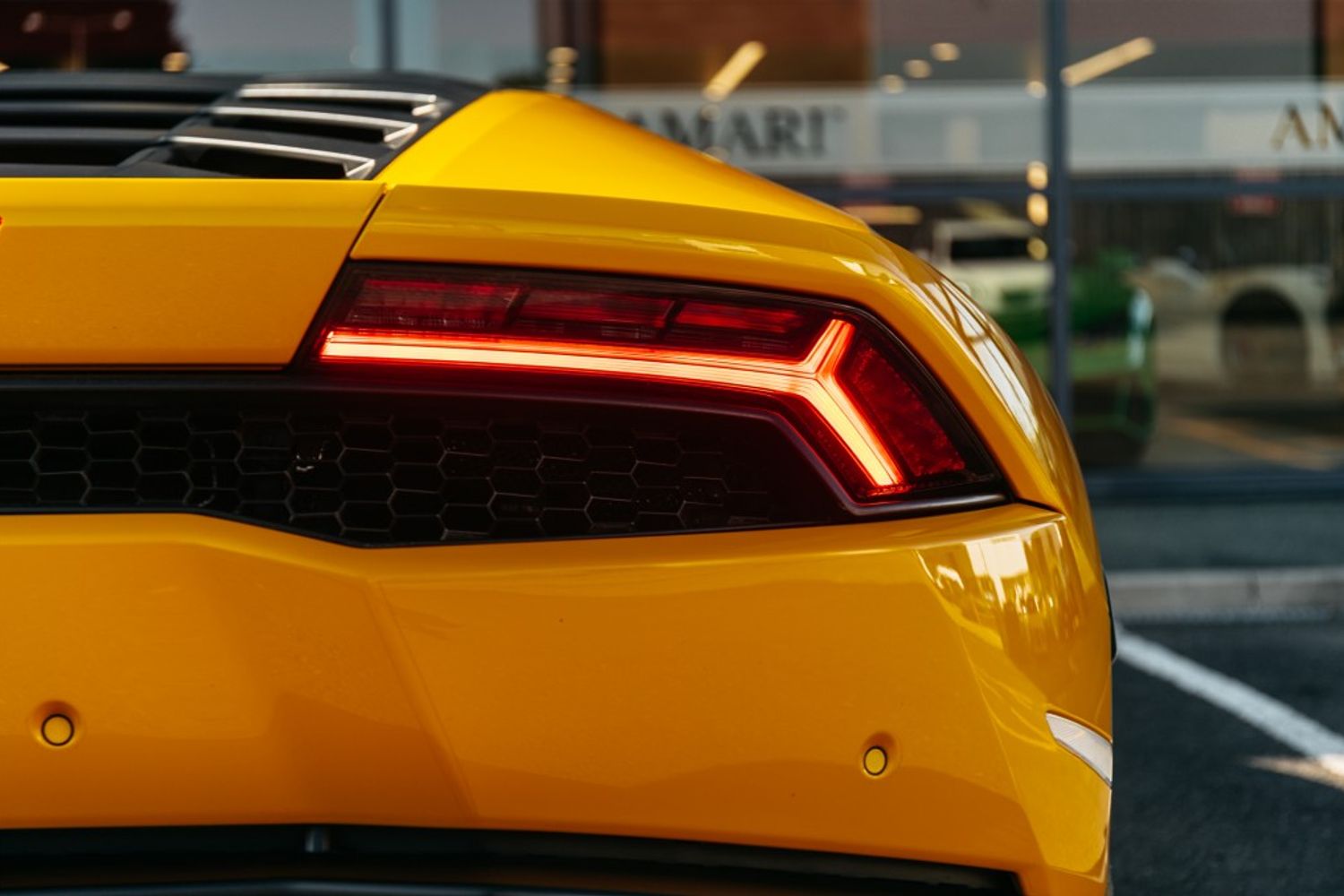 LAMBORGHINI HURACAN COUPE 5.2 LP 610-4 2DR SEMI AUTOMATIC