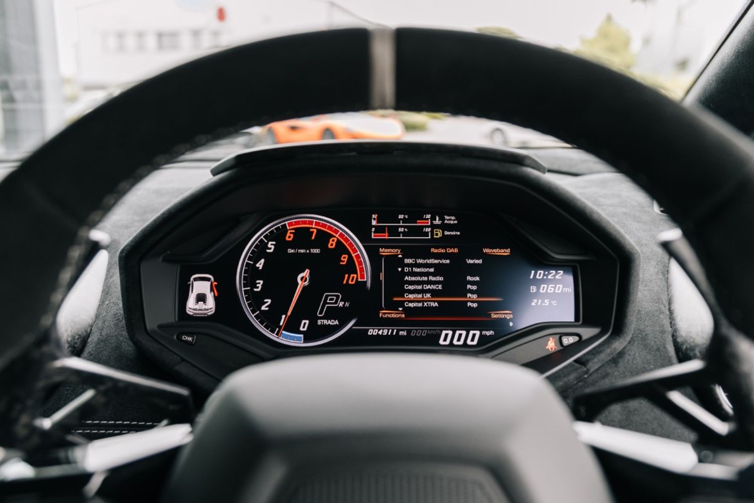 LAMBORGHINI HURACAN COUPE 5.2 LP 640-4 PERFORMANTE 2DR SEMI AUTOMATIC