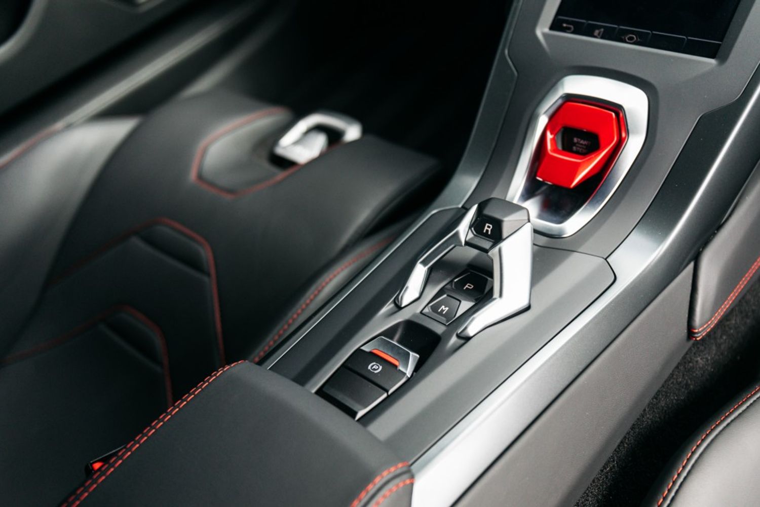 LAMBORGHINI HURACAN COUPE 5.2 LP 610-2 EVO 2DR SEMI AUTOMATIC