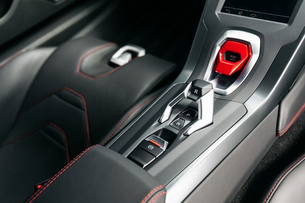 LAMBORGHINI HURACAN COUPE 5.2 LP 610-2 EVO 2DR SEMI AUTOMATIC