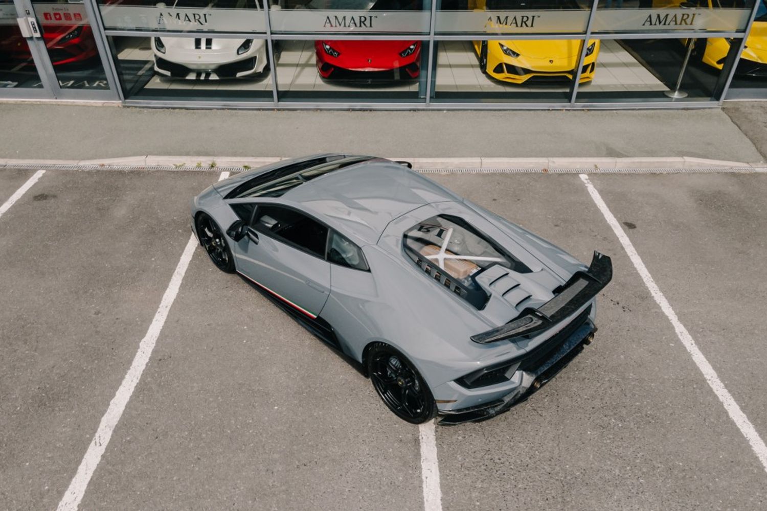 LAMBORGHINI HURACAN COUPE 5.2 LP 640-4 PERFORMANTE 2DR SEMI AUTOMATIC