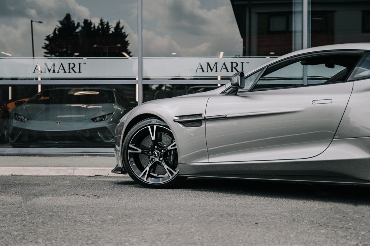 ASTON MARTIN VANQUISH COUPE 5.9 V12 S 2DR AUTOMATIC