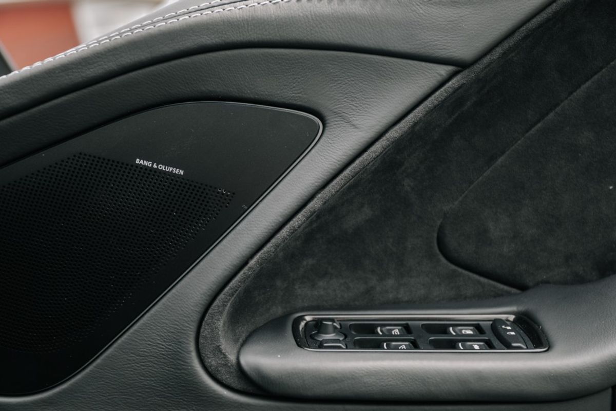 ASTON MARTIN VANQUISH COUPE 5.9 V12 S 2DR AUTOMATIC