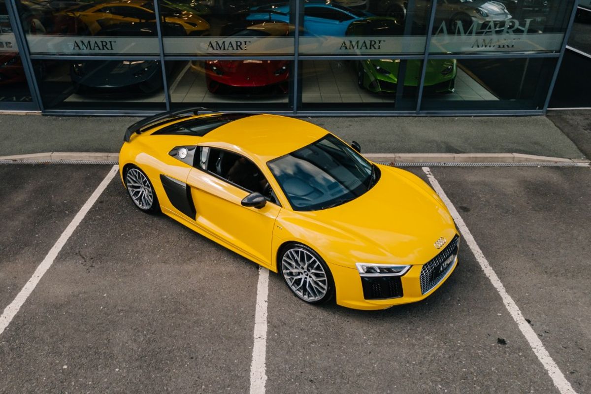 AUDI R8 COUPE 5.2 V10 PLUS QUATTRO 2DR SEMI AUTOMATIC