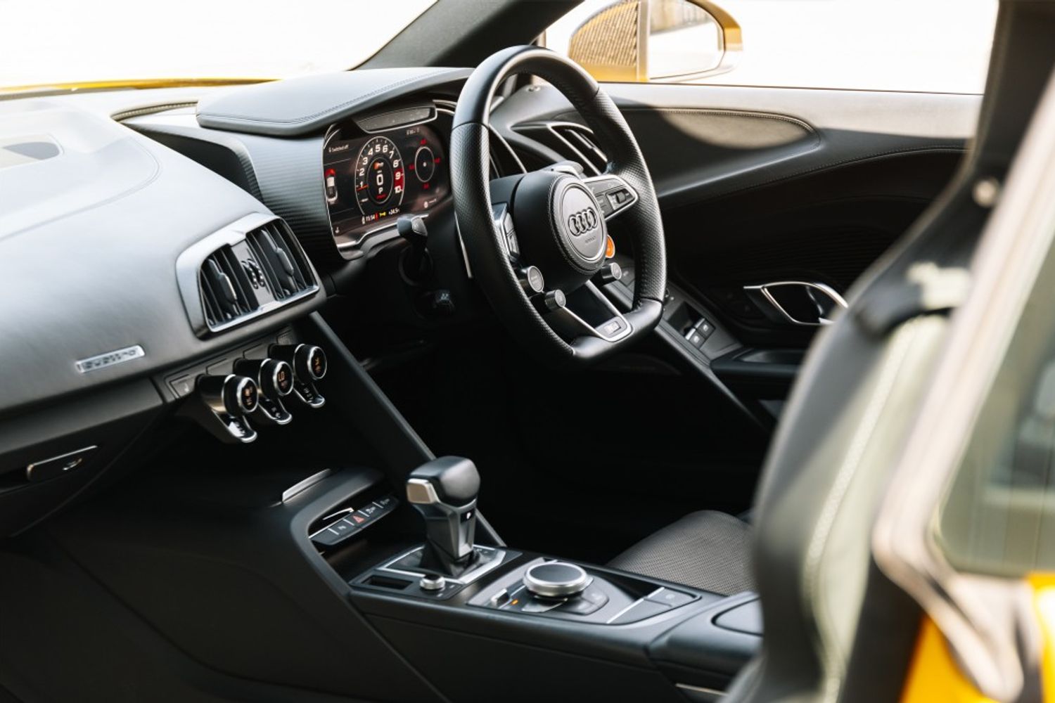 AUDI R8 COUPE 5.2 V10 PLUS QUATTRO 2DR SEMI AUTOMATIC