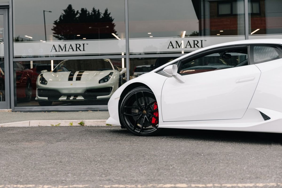 LAMBORGHINI HURACAN COUPE 5.2 LP 610-4 2DR SEMI AUTOMATIC